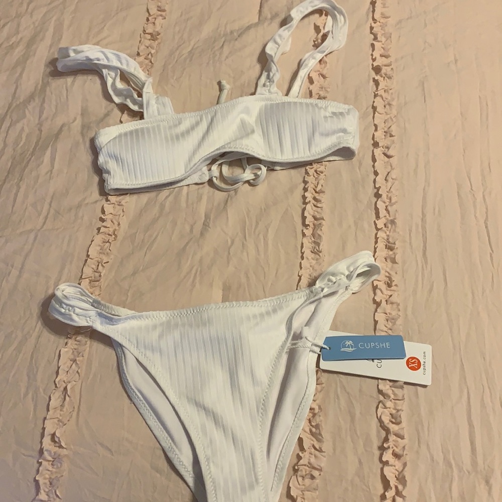 Bathing suit